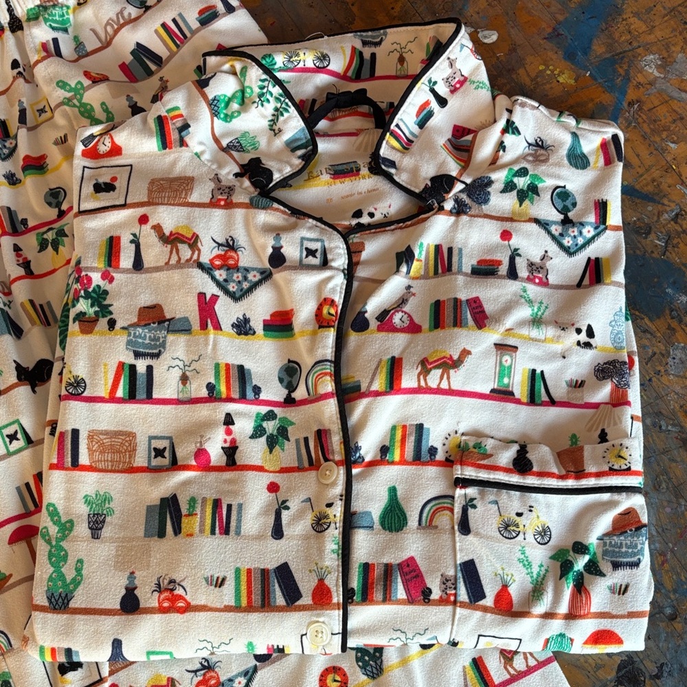 Kate Spade Multicolor Book Print Pajama Set
